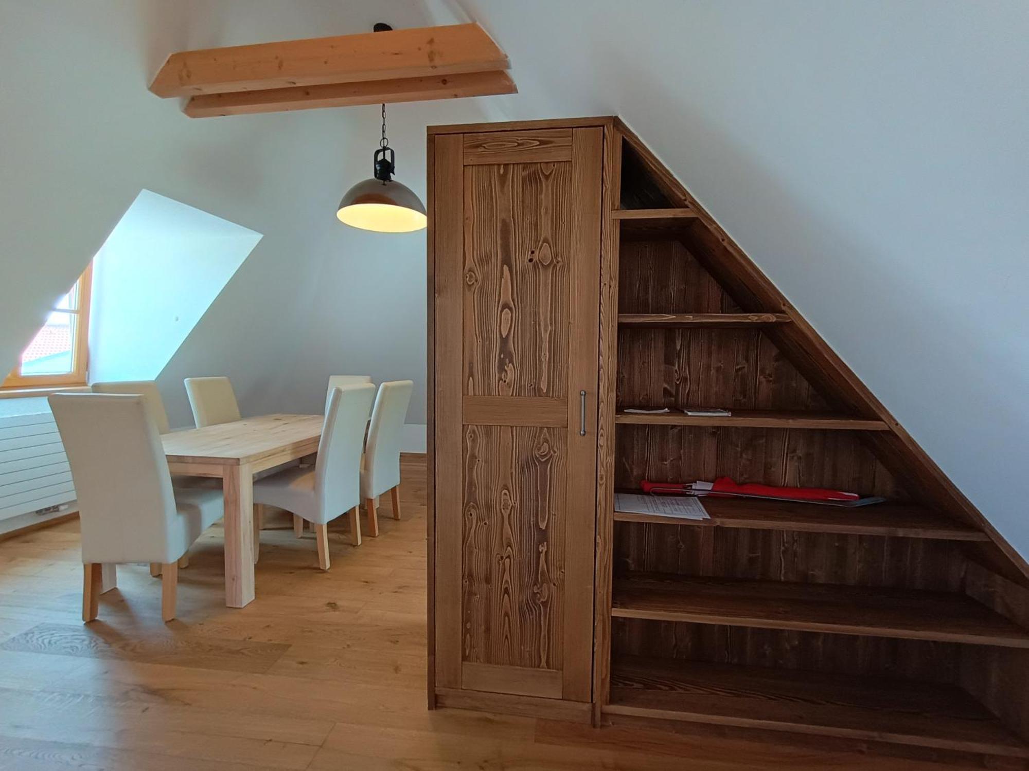 Apartmany Maly Mnich Mníšek pod Brdy Exteriör bild