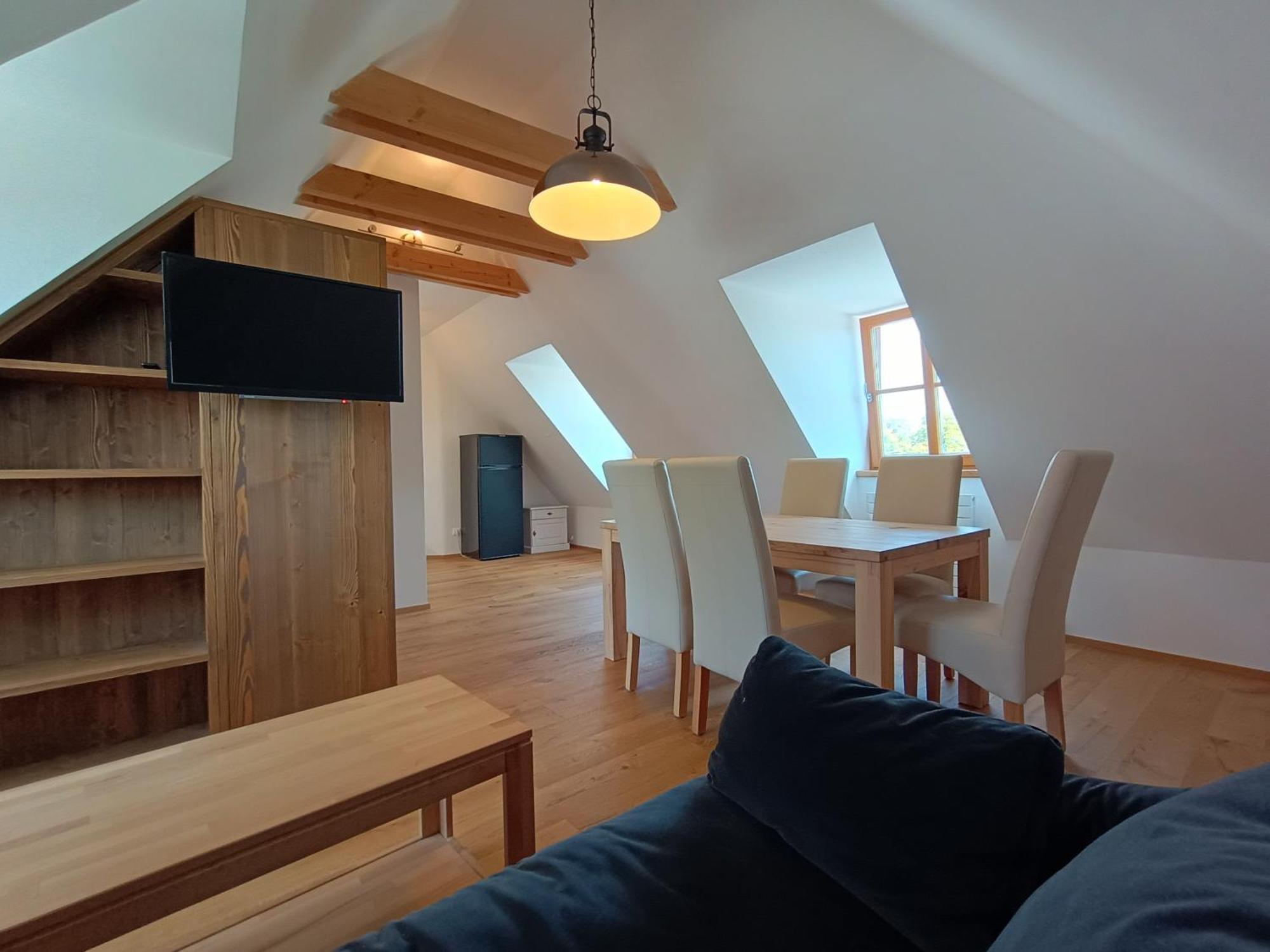 Apartmany Maly Mnich Mníšek pod Brdy Exteriör bild