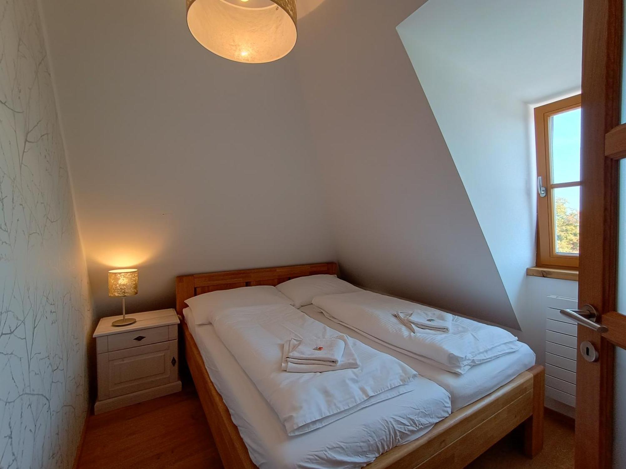 Apartmany Maly Mnich Mníšek pod Brdy Exteriör bild