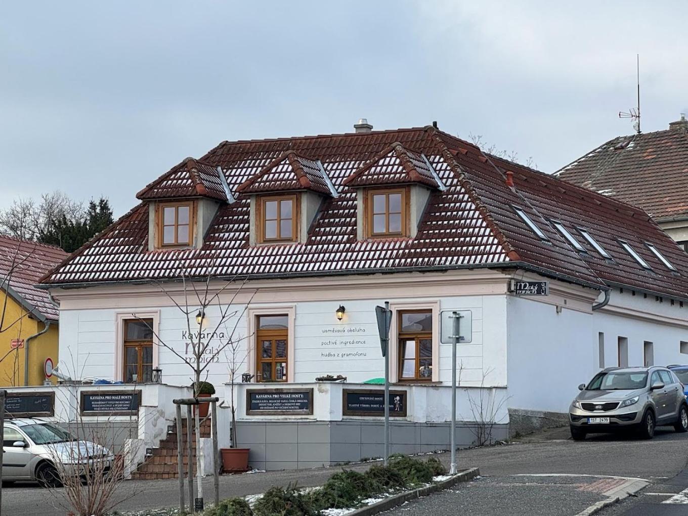 Apartmany Maly Mnich Mníšek pod Brdy Exteriör bild